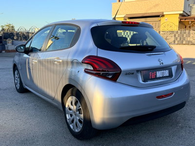 Peugeot 208 82 5 porte Allure (4)