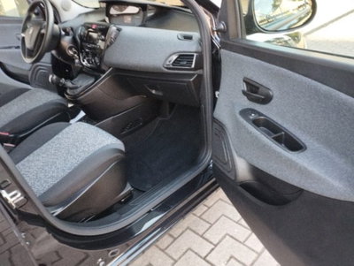 Lancia Ypsilon 1.0 FireFly 5 porte S&S Hybrid Ecochic UnYca (19)