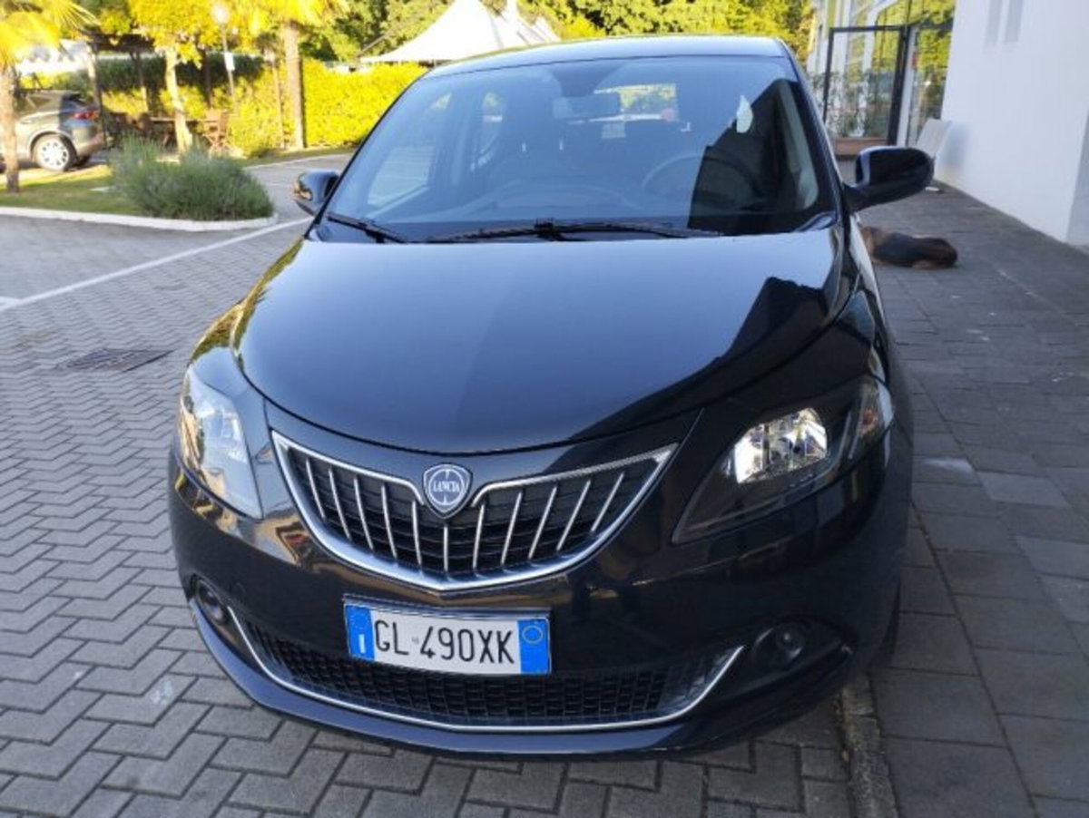 Lancia Ypsilon 1.0 FireFly 5 porte S&S Hybrid Ecochic UnYca (4)