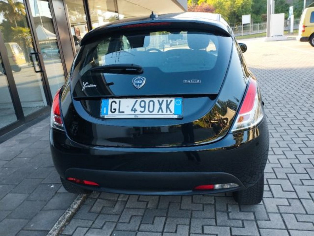 Lancia Ypsilon 1.0 FireFly 5 porte S&S Hybrid Ecochic UnYca (7)