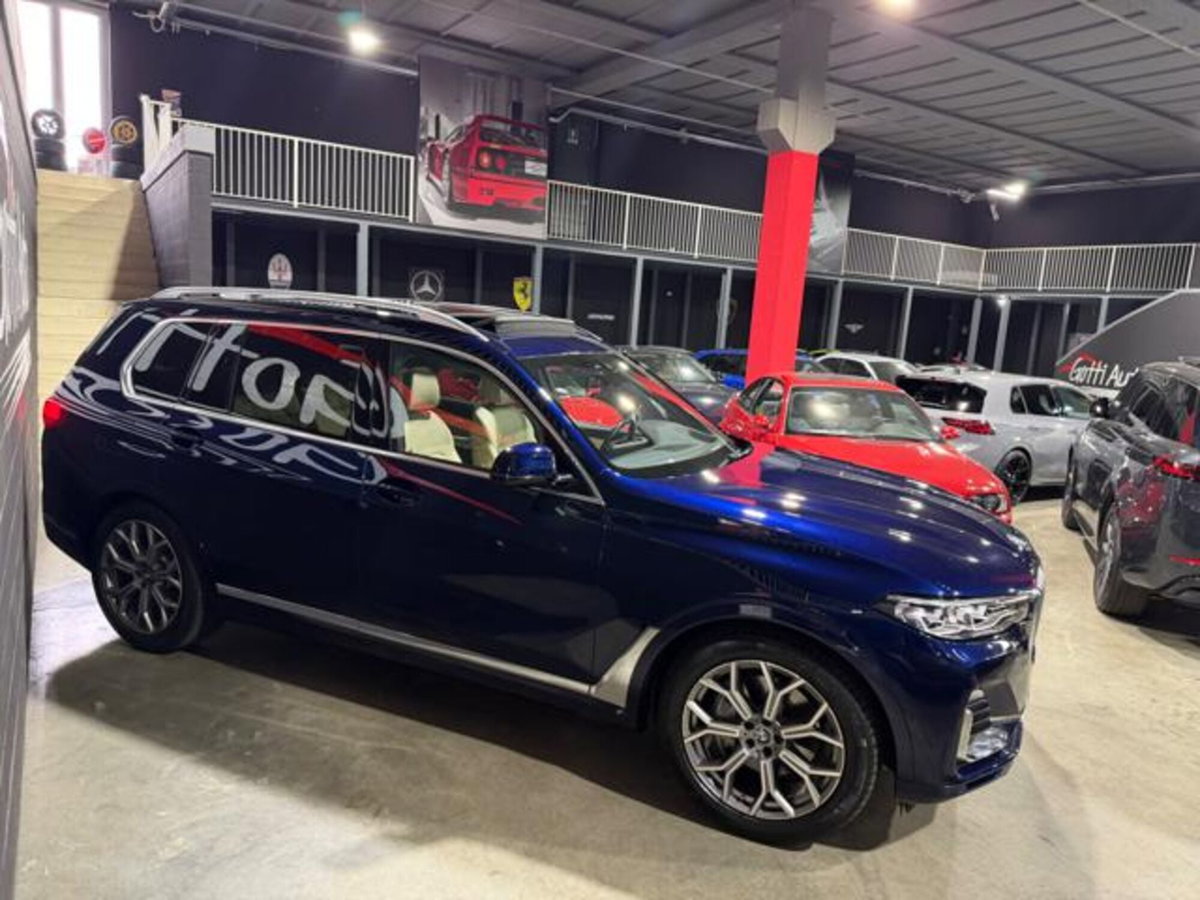 BMW X7 xDrive40i 48V (6)