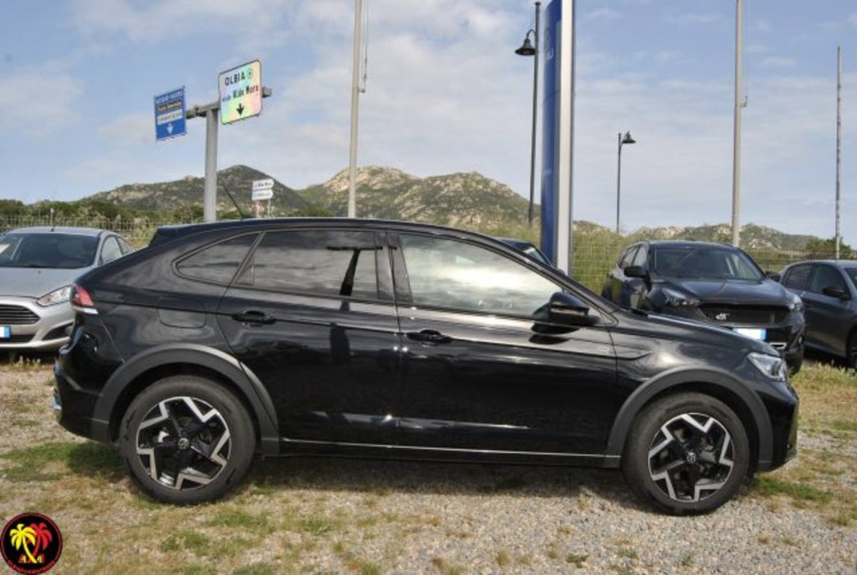 Volkswagen Taigo 1.0 tsi R-Line 115cv (20)