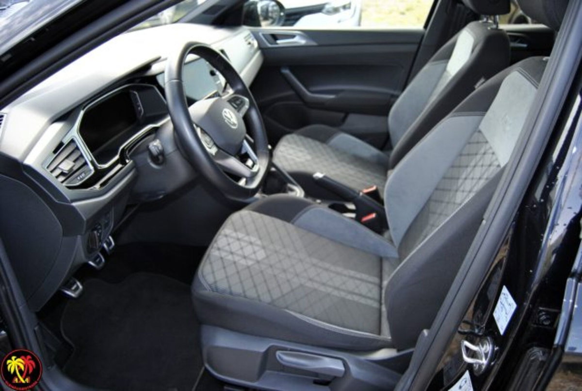 Volkswagen Taigo 1.0 tsi R-Line 115cv (5)