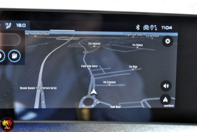 Peugeot 3008 1.2 hybrid Allure Business 145cv e-dcs6 (11)