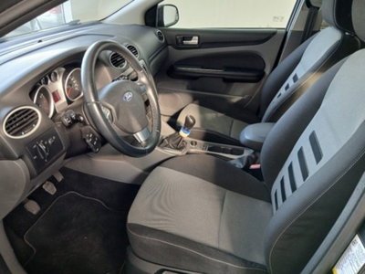 Ford Focus Station Wagon 1.6 (100CV) SW Titanium (11)