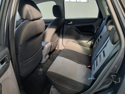 Ford Focus Station Wagon 1.6 (100CV) SW Titanium (13)