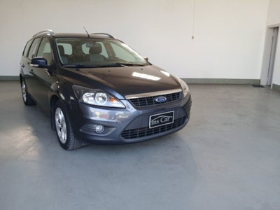 Ford Focus Station Wagon 1.6 (100CV) SW Titanium (2)