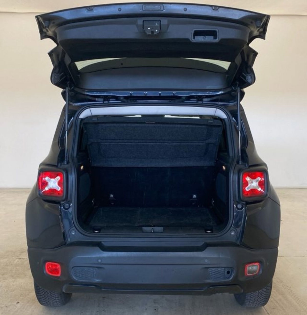 Jeep Renegade 2.0 Mjt 140CV 4WD Active Drive Longitude (4)