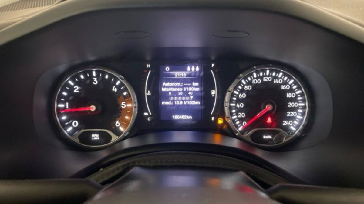 Jeep Renegade 2.0 Mjt 140CV 4WD Active Drive Longitude (8)