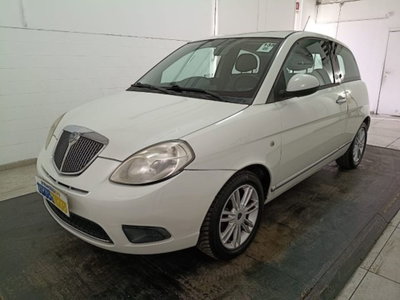 Lancia Ypsilon 1.4 Platinum Ecochic GPL usata