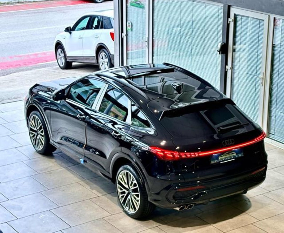 Audi Q5 2.0 tdi mhev+ S line edition quattro 204cv s-tronic (6)