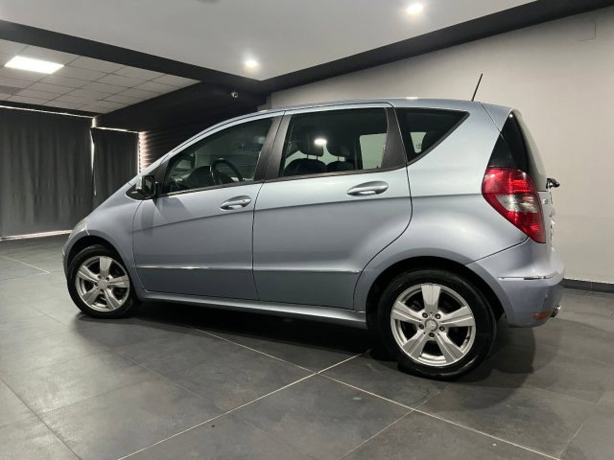 Mercedes-Benz Classe A 180 CDI Avantgarde (4)