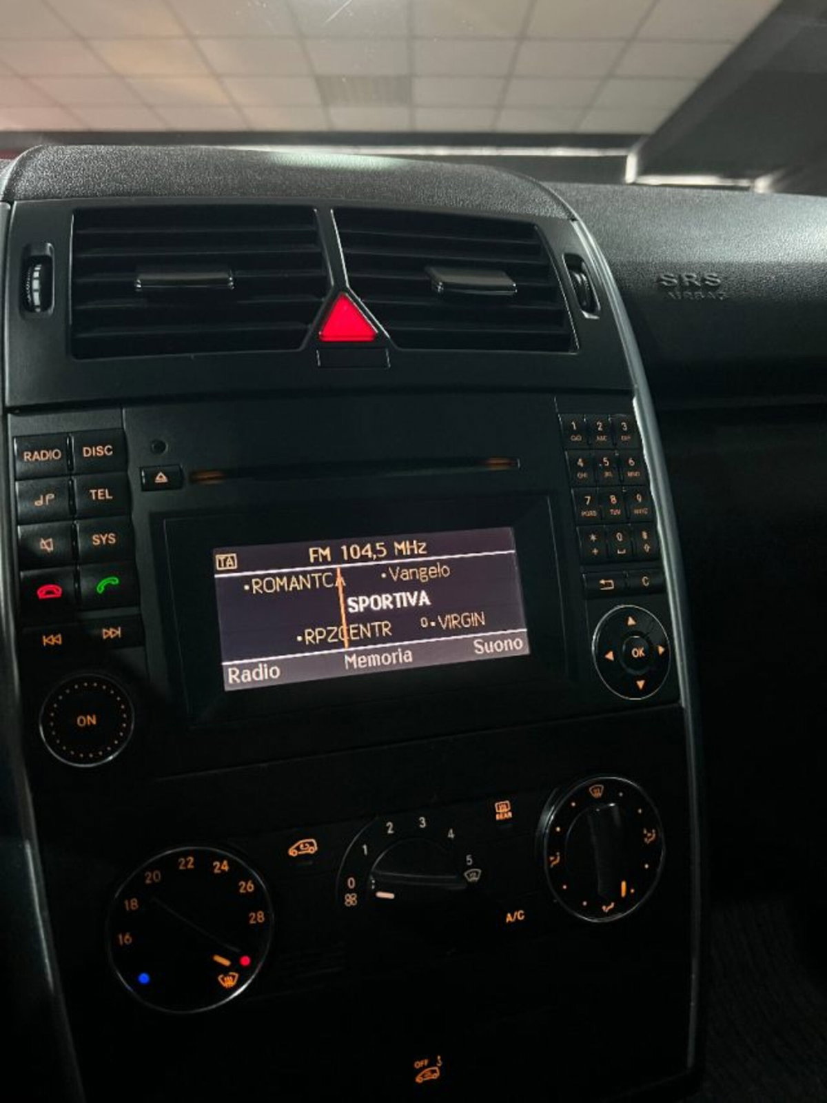 Mercedes-Benz Classe A 180 CDI Avantgarde (8)