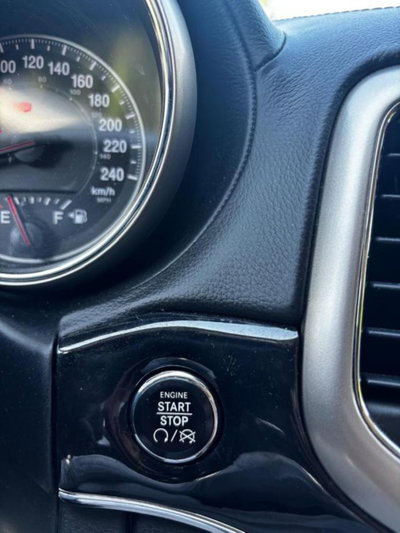 Jeep Grand Cherokee 3.0 CRD 241 CV Overland (20)