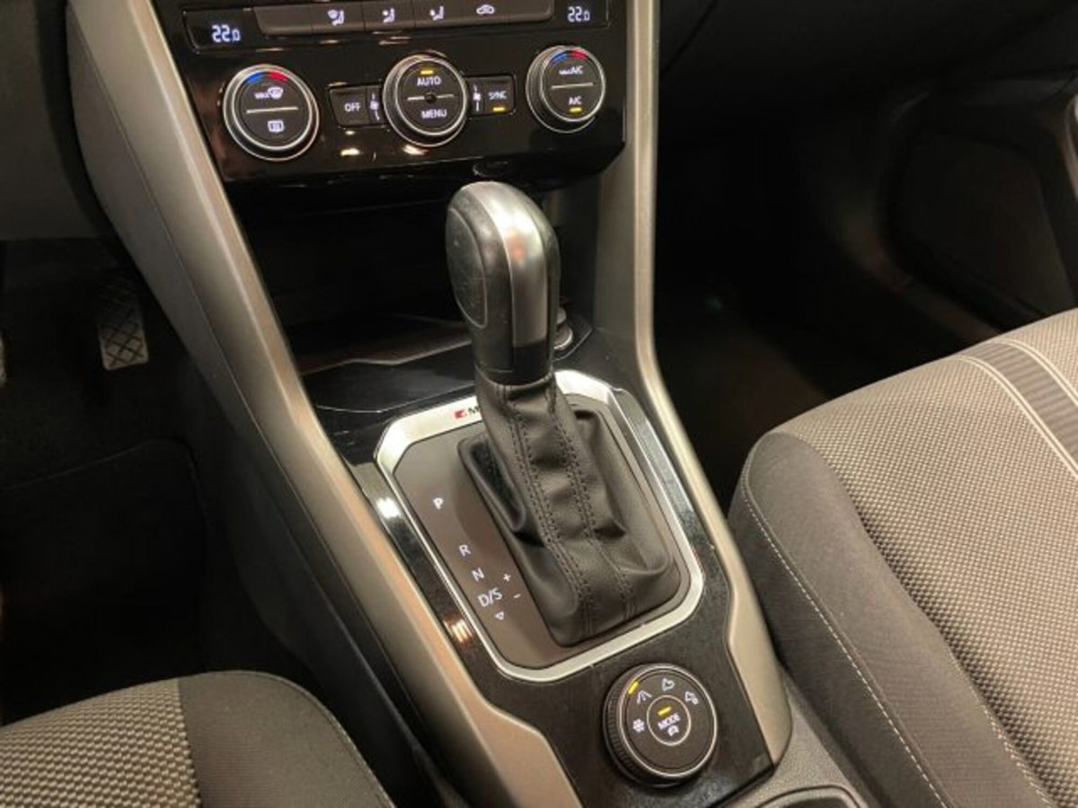 Volkswagen T-Roc 2.0 tdi R-Line 4motion 150cv dsg (8)