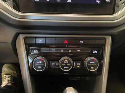Volkswagen T-Roc 2.0 tdi R-Line 4motion 150cv dsg (9)