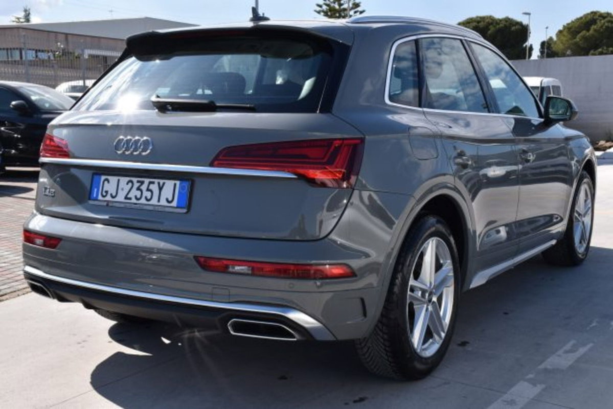 Audi Q5 35 TDI quattro S tronic S line plus (4)