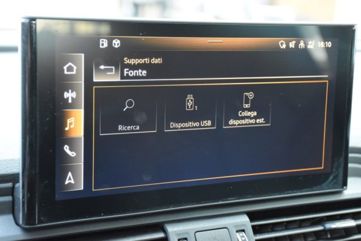 Audi Q5 35 TDI S tronic S line (17)