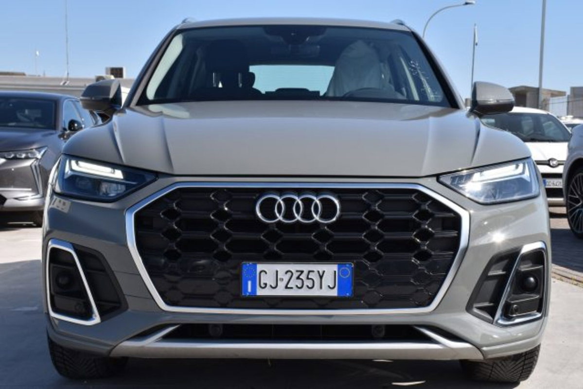 Audi Q5 35 TDI S tronic S line (2)