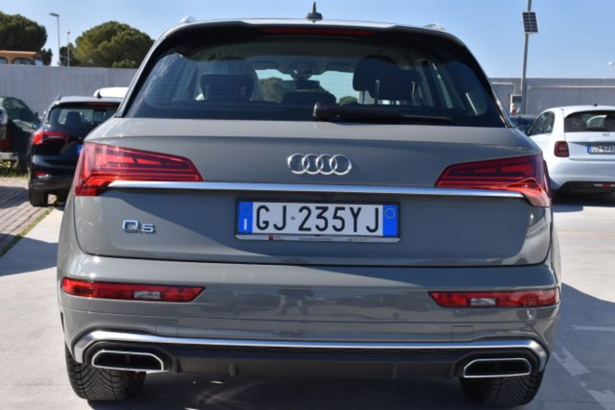 Audi Q5 35 TDI S tronic S line (5)
