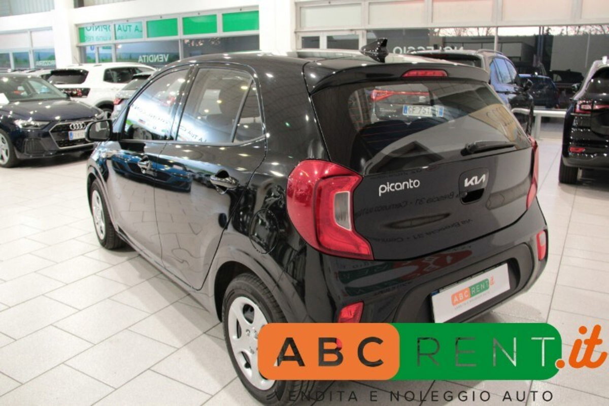 Kia Picanto 1.0 12V 5 porte AMT Urban (3)