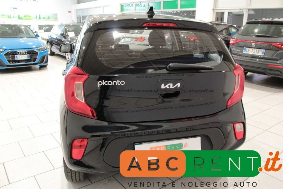 Kia Picanto 1.0 12V 5 porte AMT Urban (5)