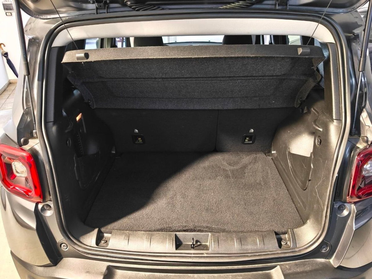 Jeep Renegade 1.5 turbo t4 mhev Summit 2wd dct (18)