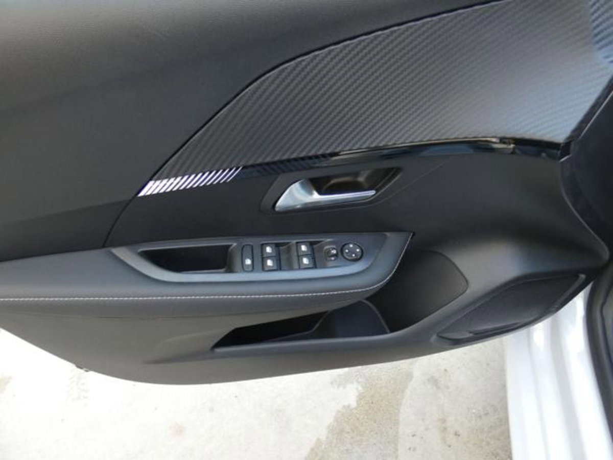 Peugeot 208 1.2 puretech Active s&s 100cv (10)