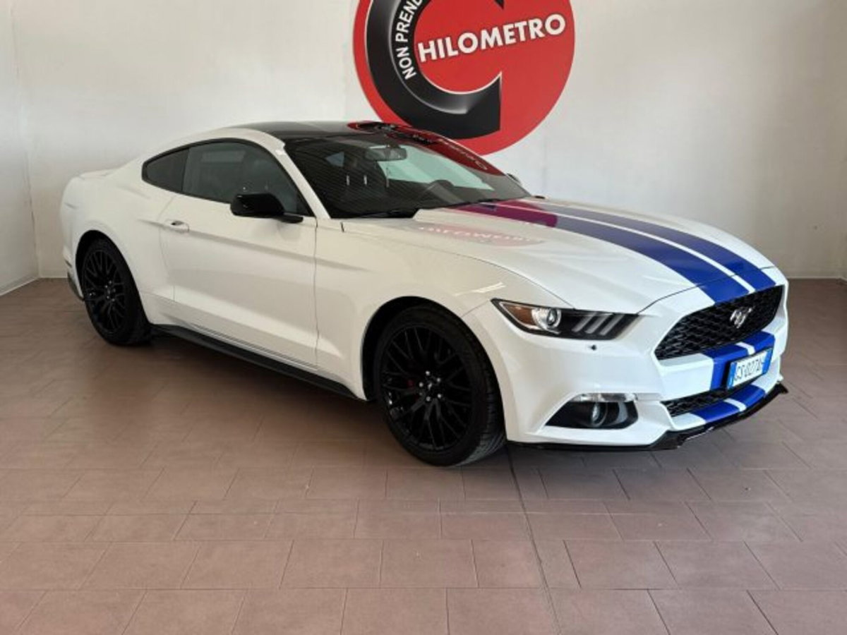Ford Mustang Coupé Fastback 2.3 EcoBoost