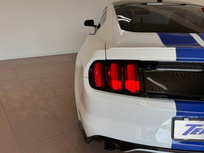 Ford Mustang Coupé Fastback 2.3 EcoBoost (14)