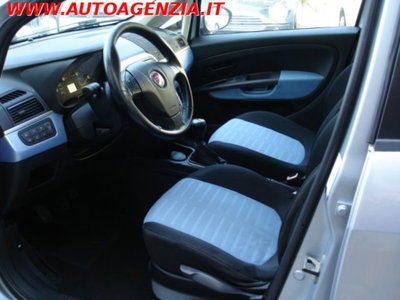 Fiat Grande Punto 1.3 MJT 75 CV 5 porte Dynamic (12)