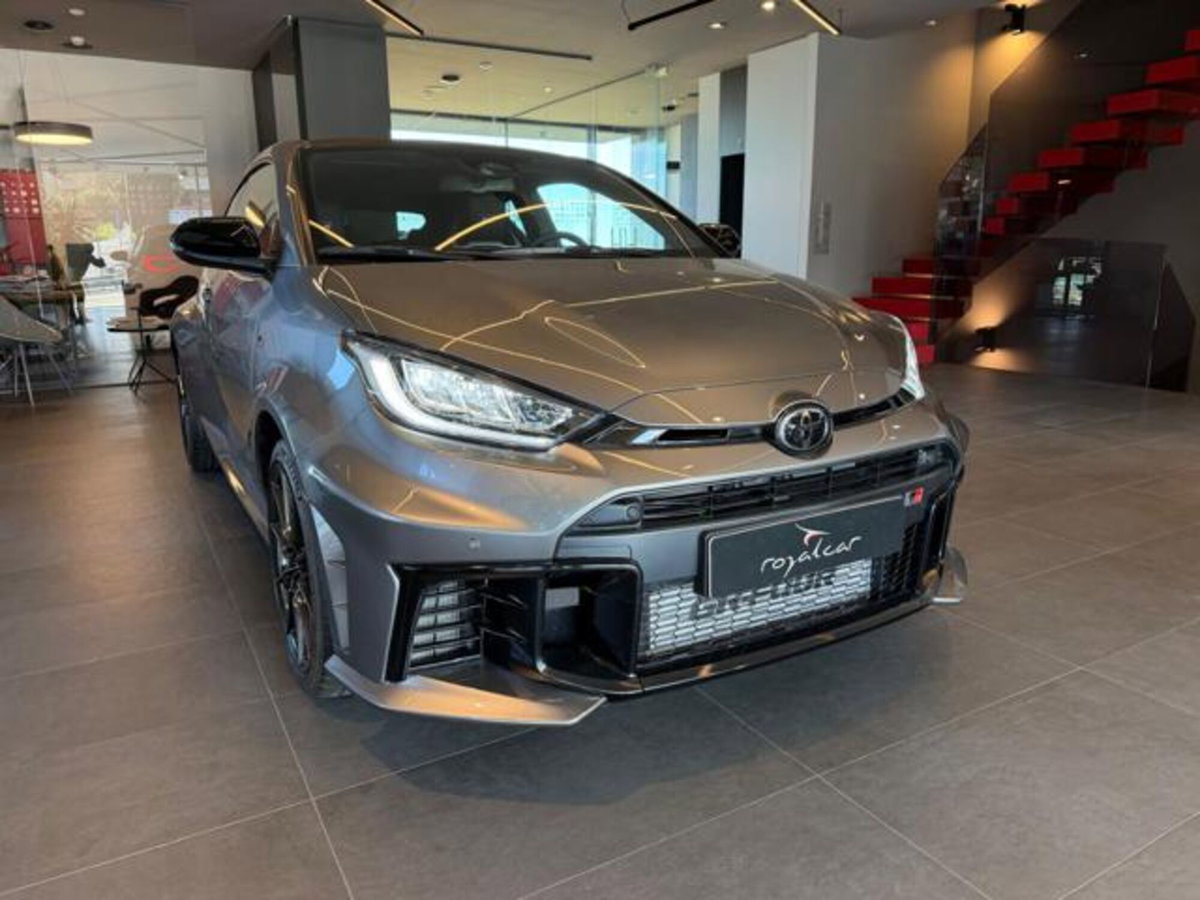 Toyota GR Yaris 1.6 Circuit imt-6 (2)