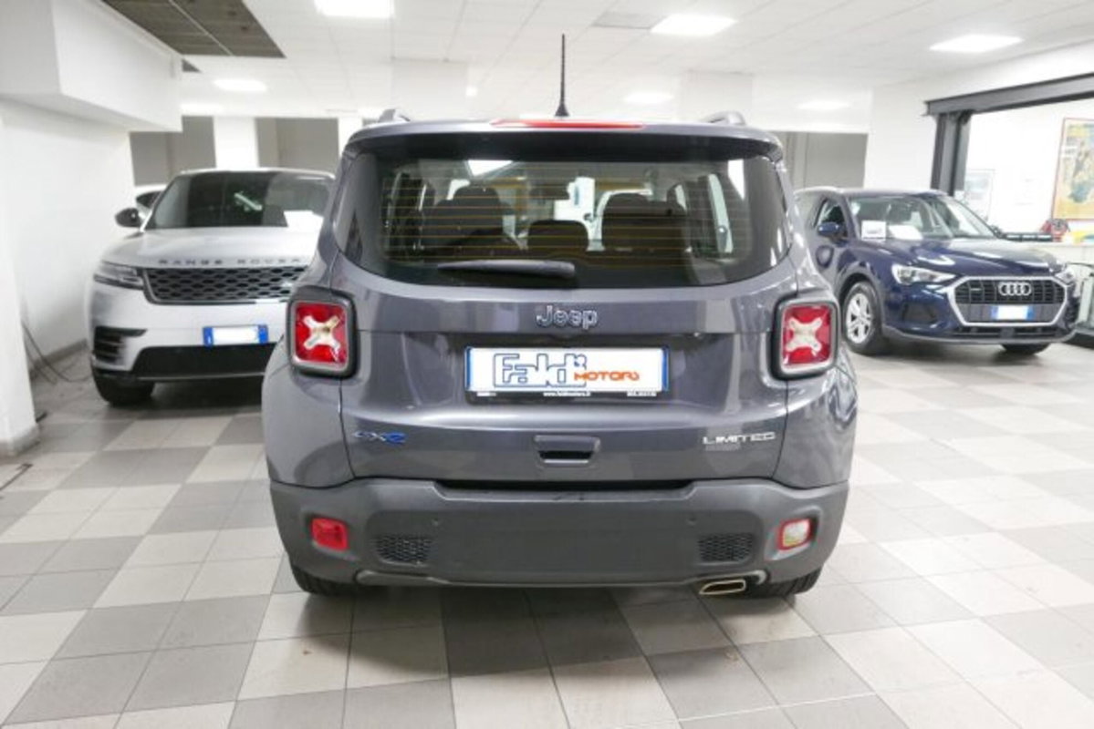 Jeep Renegade 1.3 T4 190CV PHEV 4xe AT6 Limited (5)