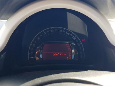 Renault Twingo TCe 90 CV EDC Lovely (11)