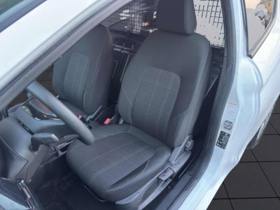Ford Fiesta 1.5 TDCi 85 CV 3 porte  Business (12)
