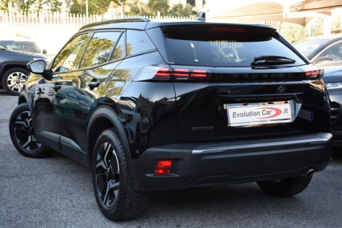 Peugeot 2008 BlueHDi 130 S&S EAT8 Allure Pack (4)
