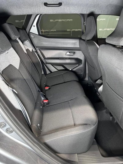 Dacia Duster 1.8 hybrid Journey 155cv auto (12)