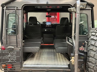 Land Rover Defender 90 2.5 Td5 Station Wagon Tomb Raider (20)
