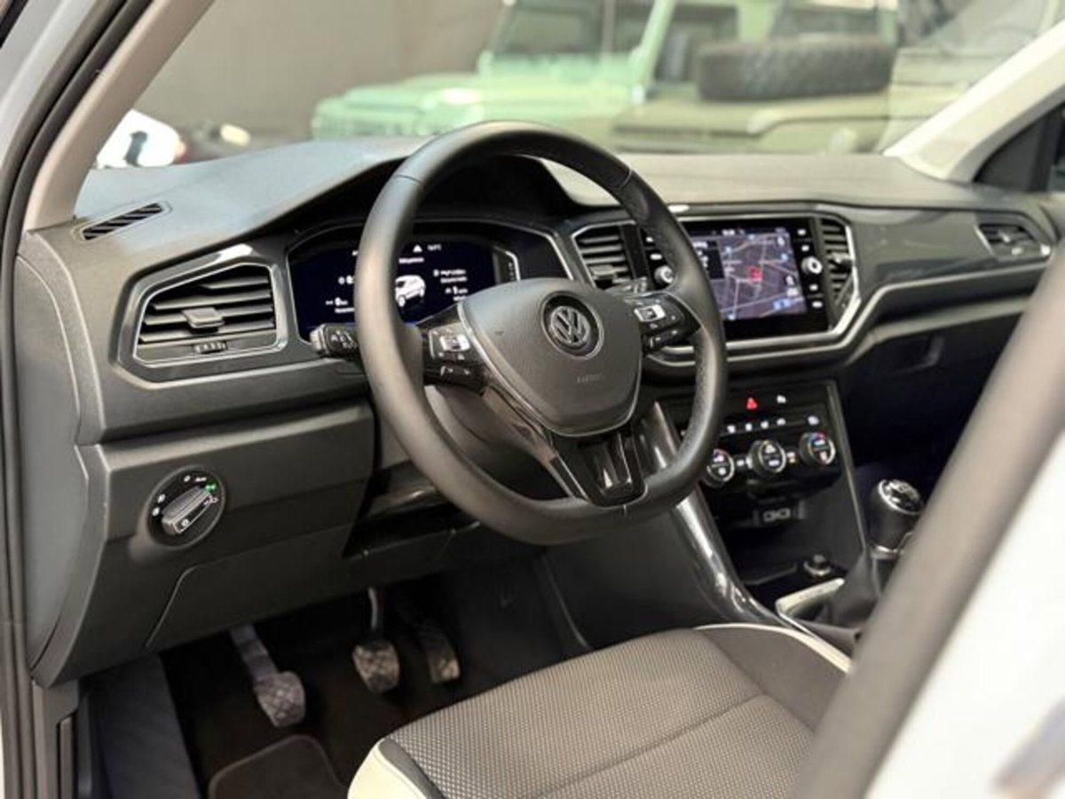 Volkswagen T-Roc 2.0 TDI SCR 4MOTION Advanced BlueMotion Technology (10)
