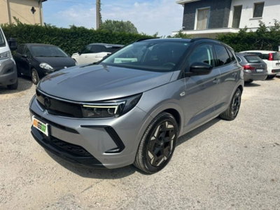 Opel Grandland 73kWh full electric GS awd 325cv (18)