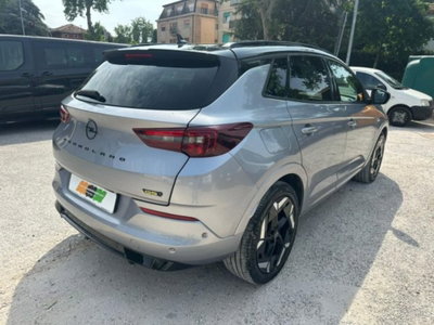 Opel Grandland 73kWh full electric GS awd 325cv (3)