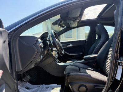 Mercedes-Benz CLA 220 d Automatic Premium (18)