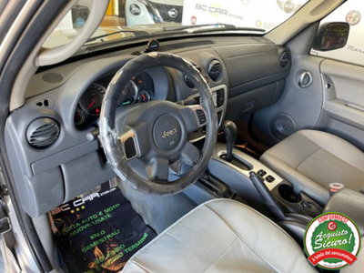 Jeep Cherokee 2.8 CRD Limited (8)