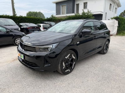 Opel Grandland 73kWh full electric GS awd 325cv (16)