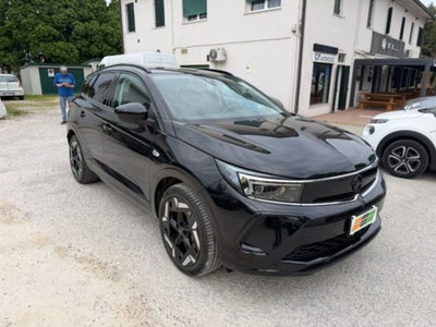 Opel Grandland 73kWh full electric GS awd 325cv (17)