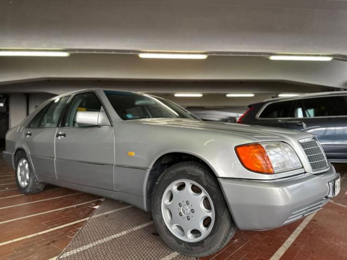 Mercedes-Benz 500 500 SE cat