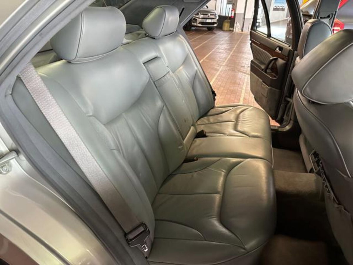 Mercedes-Benz 500 500 SE cat (10)