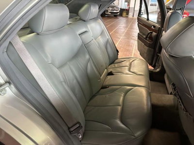 Mercedes-Benz 500 500 SE cat (10)