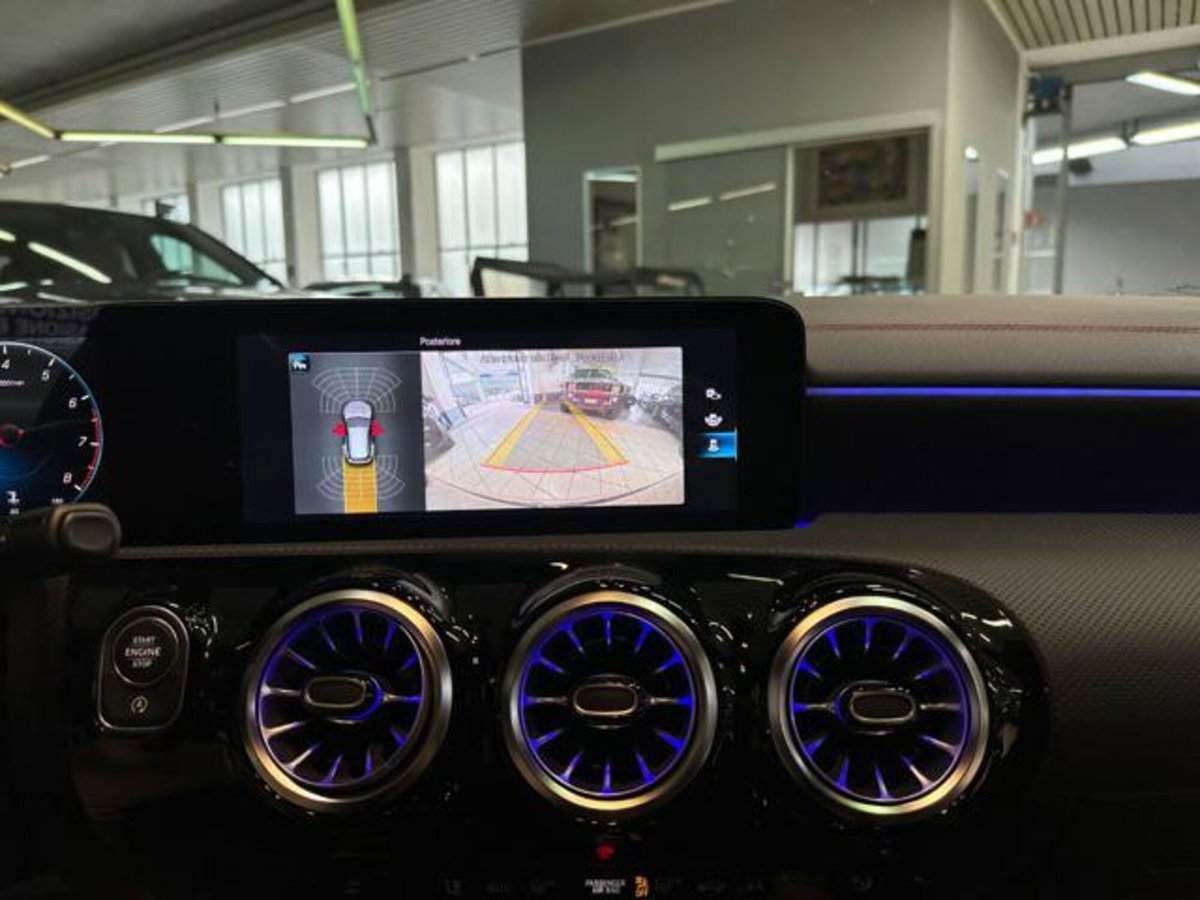 Mercedes-Benz CLA Shooting Brake 250 Automatic 4Matic Shooting Brake Business (12)