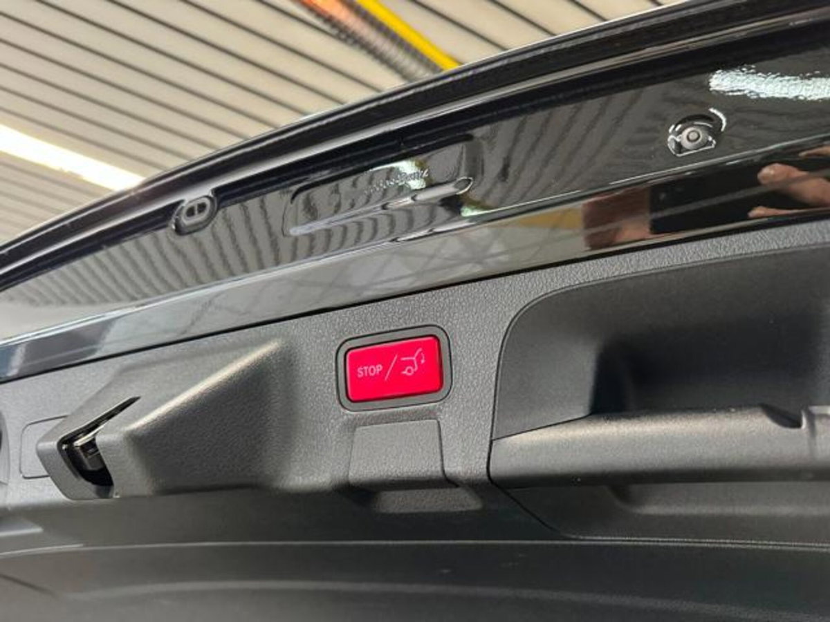 Mercedes-Benz CLA Shooting Brake 250 Automatic 4Matic Shooting Brake Business (16)